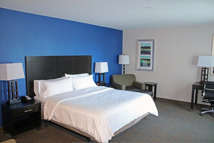 Room 16 of 41