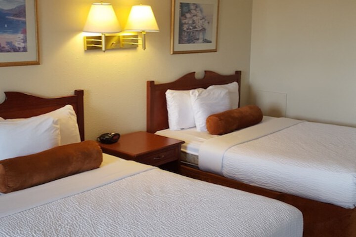 Knights Inn Lethbridge