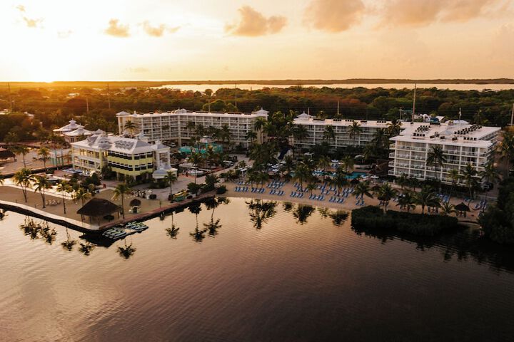Reefhouse Resort & Marina