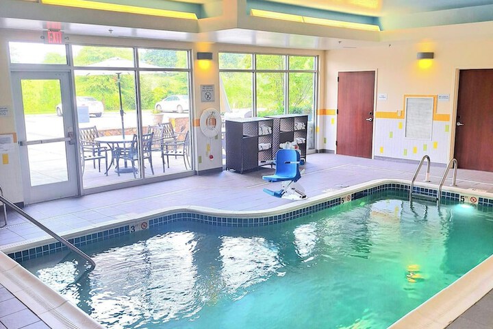 Pool 6 of 32