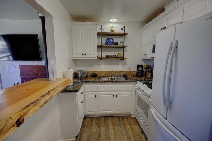 Shay Meadows Ranch & Resort #2500