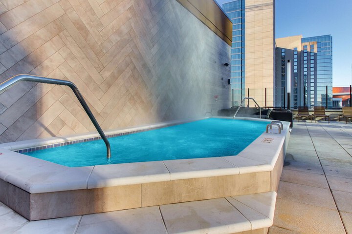 Pool 5 of 81