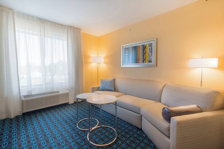Room 16 of 25
