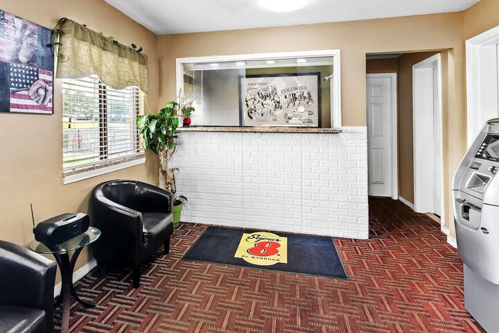 Super 8 by Wyndham Columbia SC / Ft. Jackson