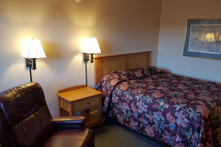 Room 35 of 38