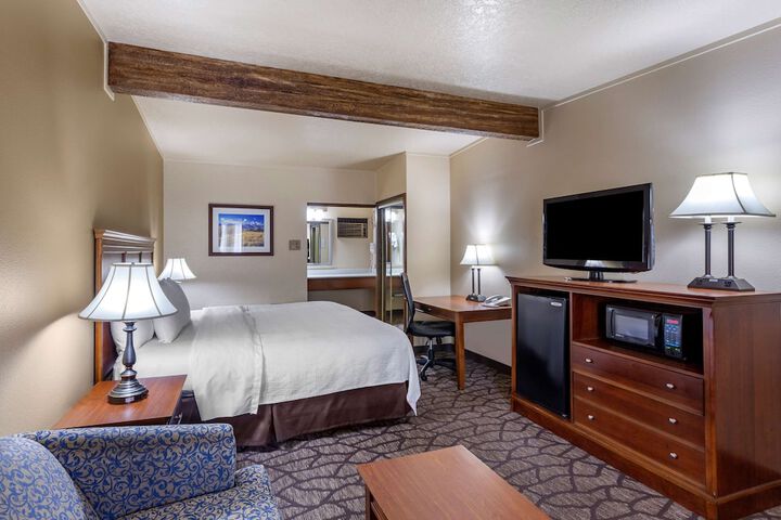 Room 14 of 30