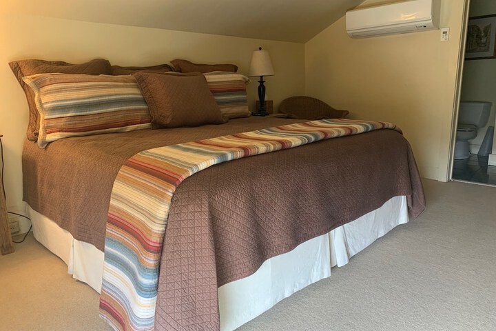 Room 58 of 98
