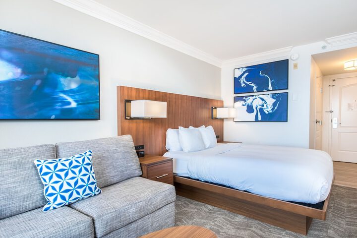 Room 117 of 187