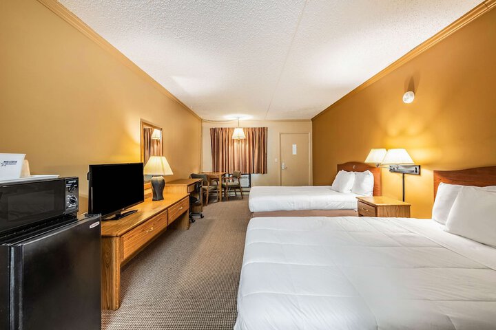 Room 26 of 37