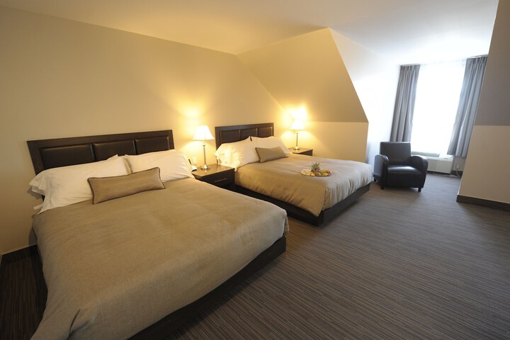 Room 29 of 48