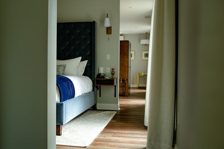 Room 20 of 62