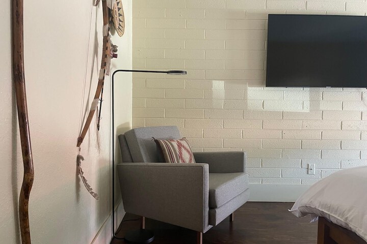 Room 20 of 38