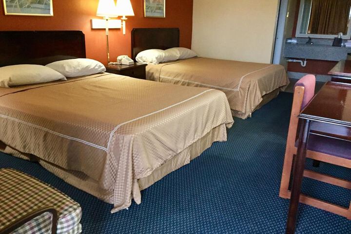 Executive Inn