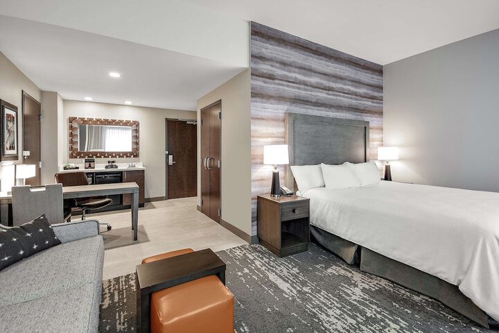 Room 15 of 57