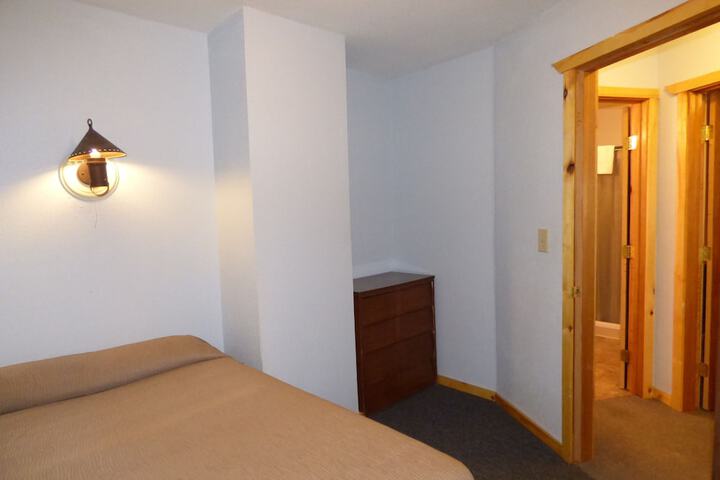 Room 36 of 39