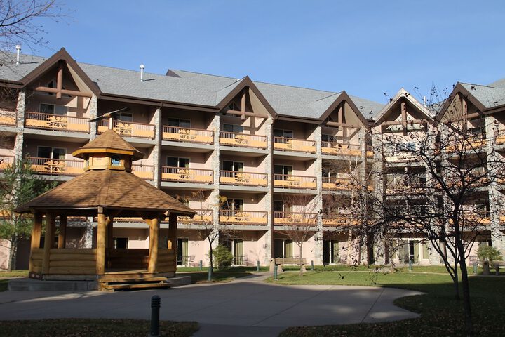 Hotel 4 of 54