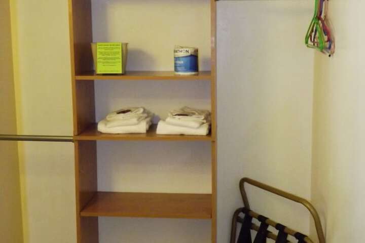 Room 30 of 47