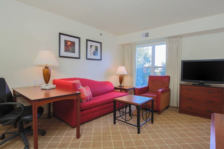 Room 18 of 27
