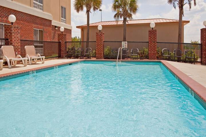Pool 8 of 58