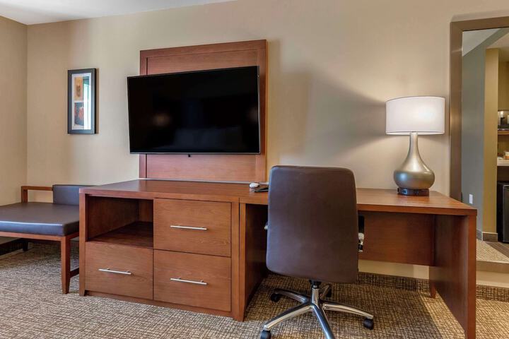 Room 19 of 33