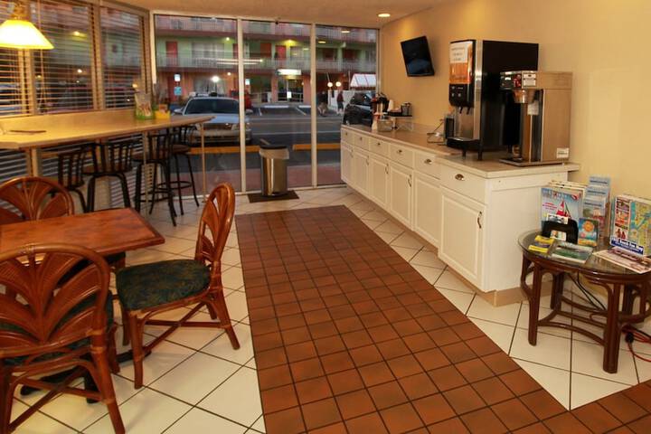 SEASIDE INN & SUITES CLEARWATER BEACH