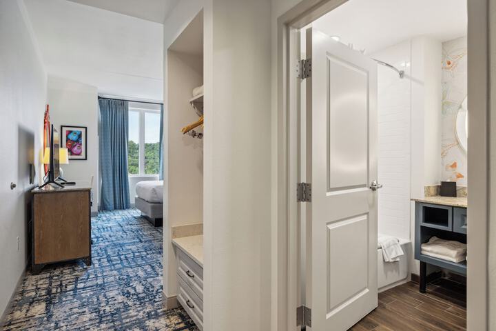 Room 16 of 57