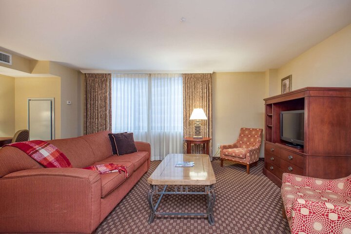Room 13 of 85