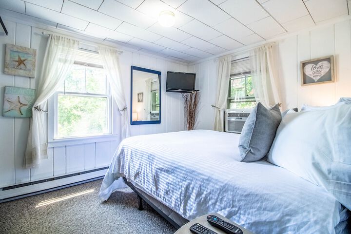 Room 62 of 167