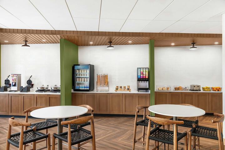 Fairfield Inn & Suites by Marriott Detroit Taylor