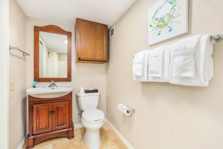 Room 104 of 167