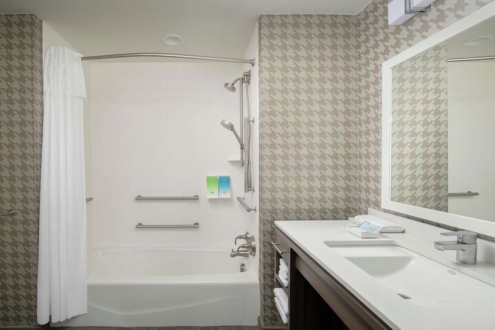 Home2 Suites by Hilton Lakeland South Polk Parkway