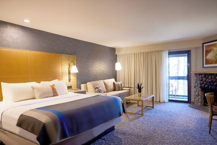 Room 74 of 142