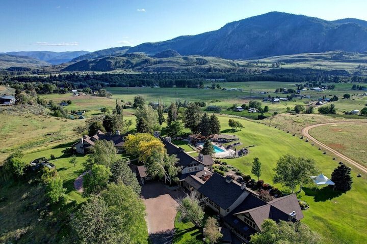 Casia Lodge and Ranch