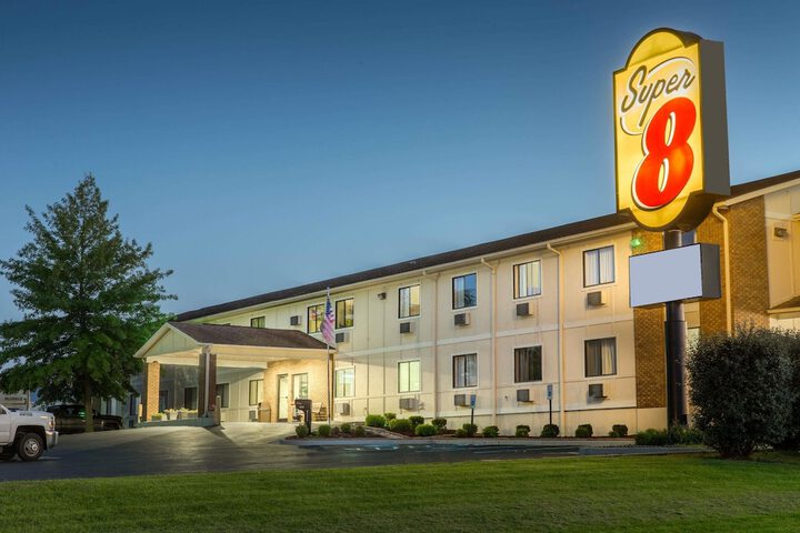Hotel 2 of 14