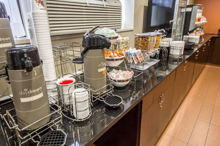 Breakfast/Coffee Service 26 of 27