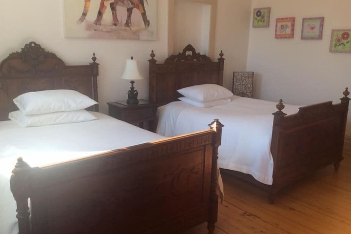 Ile De Garde B & B