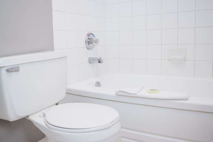 Room 14 of 28
