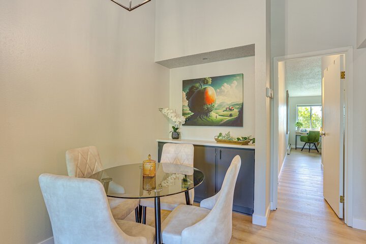 1 Mi to Dtwn: Condo w / Pool Access in Castle Rock