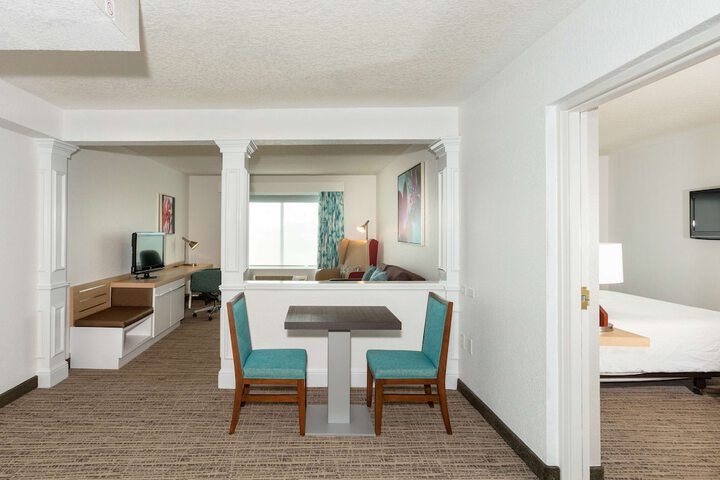 Room 47 of 115