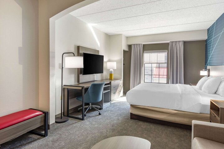 Room 20 of 41