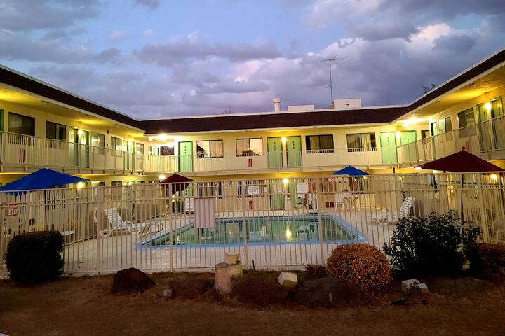 Pool 5 of 22