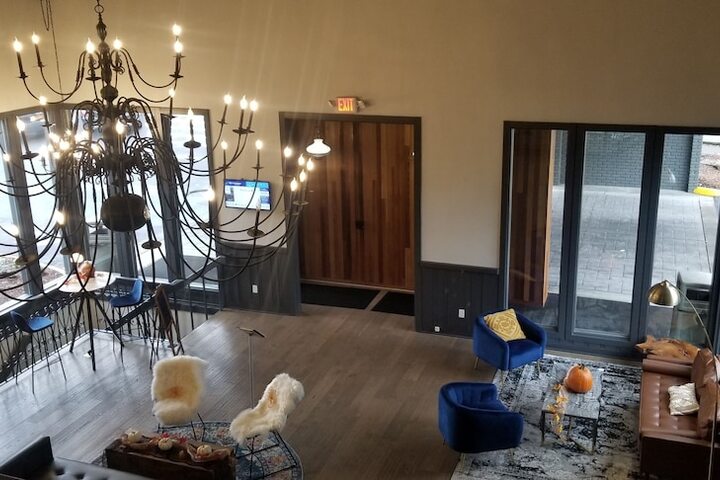 Hotel Interior 14 of 92