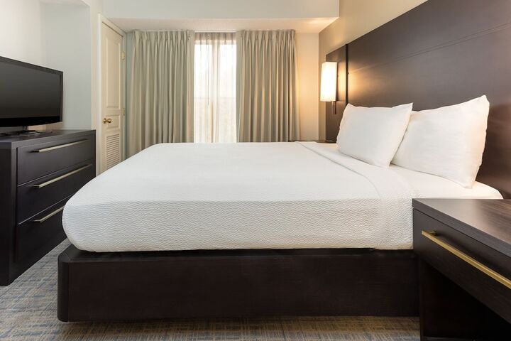 Room 40 of 60