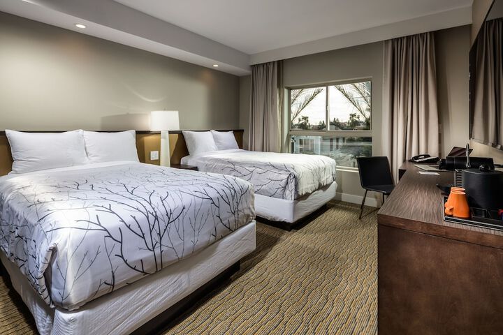 Room 20 of 29