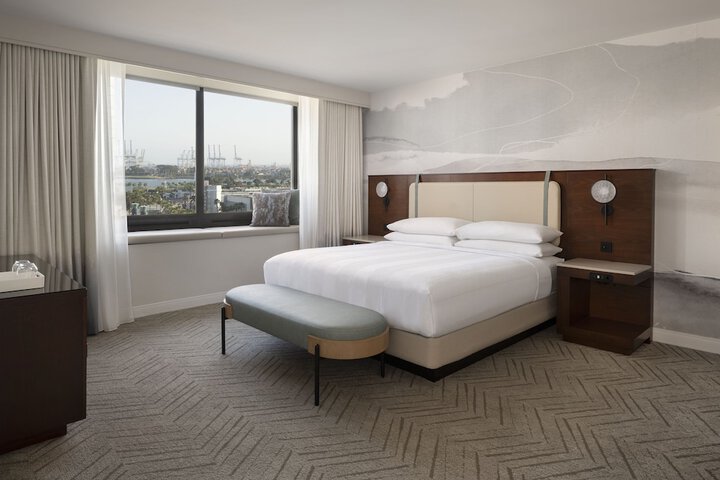 Marriott Long Beach Downtown