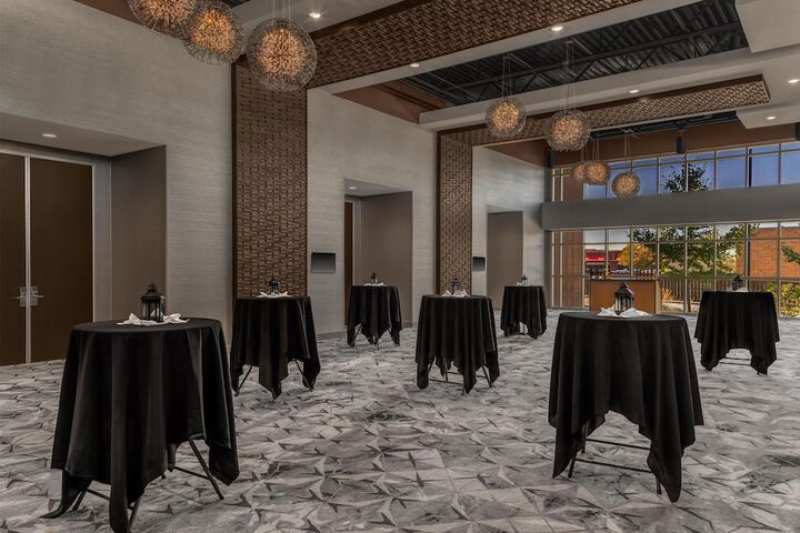 DoubleTree by Hilton Springfield