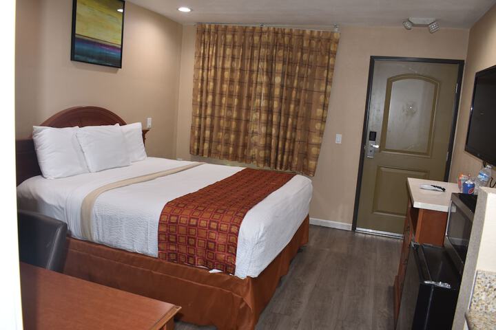 Budget Inn Motel
