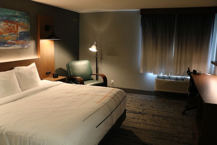 La Quinta Inn & Suites by Wyndham Chicago Gurnee