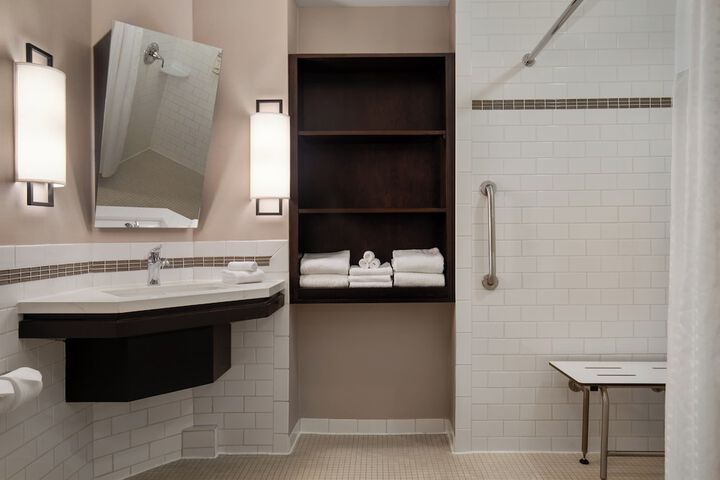 Staybridge Suites St. Catharines Conf Center by IHG