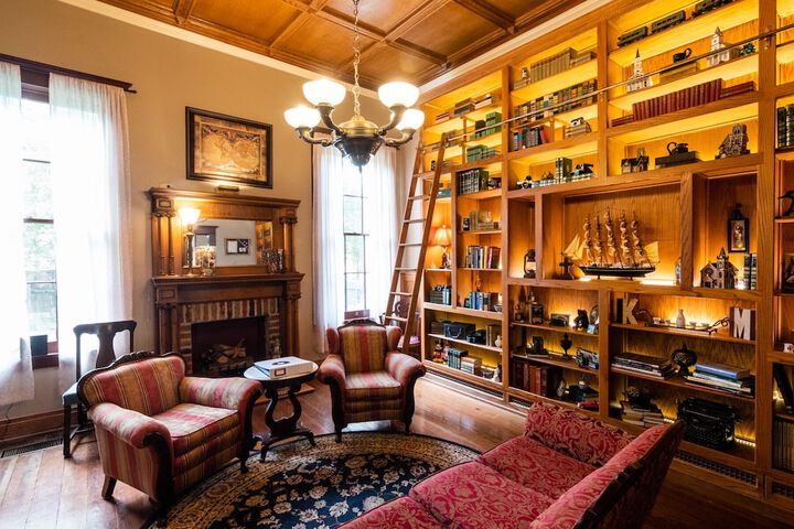 Kennedy Manor B & B
